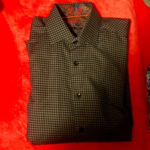 Mens bertigo shirt size medium